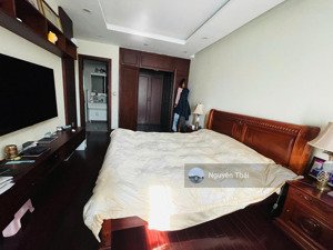 bán căn góc đông nam 160m2 3pn - 2wc, full nội thất, có slot ô tô, sổ đỏ chính chủ. giá 13,9 tỷ n05