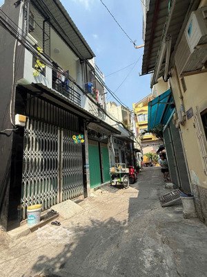 bán nhà lý thường kiệt tân bình gần đại học bách khoa bên quận 10 nhỉnh 5 tỷ.