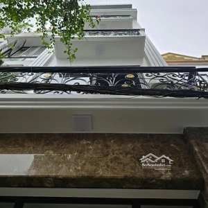 **nhà đẹp đón tết- phố cổ nhuế - ngõ thông kinh doan - thang máy 54m2 - 6 tầng - giá 12,5 tỷ tổng