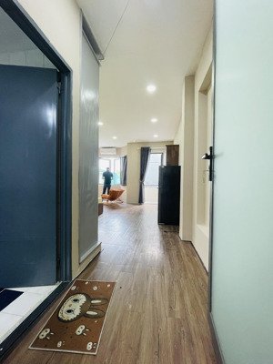 cho thuê phòng phạm ngọc thạch 6 triệu, 40m2, ban công thoáng, máy giặt riêng