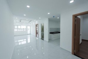 bán gấp trước tết căn hộ conic boulevard 2pn, 2wc, 84,32m2 tầng 4 block a, giao thô giá chỉ 2,25 tỷ