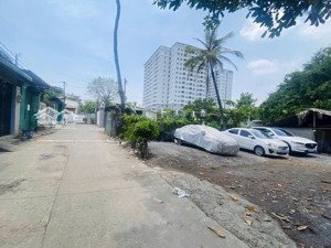 bán nhà ngô chí quốc, bình chiểu, tp thủ đức hẻm xe hơi, 100m, giá 6.1 tỷ.