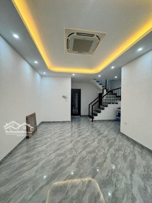 quá đẹp! phố hoàng hoa thám, phân lô ô tô vào nhà, thang máy, lô góc, nhà xây mới, đẹp đón tết