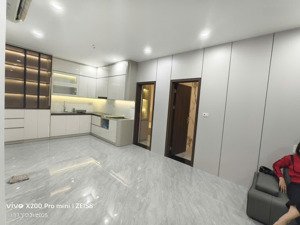 mình chính chủ bán tập thể tầng 1 đẹp như hình láng hạ, đống đa