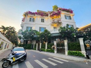 biệt thự góc 2 mặt tiền lê văn miến q2 - dt ngang 23m cn 299m2 - sang trọng đẳng cấp - giá 98 tỷ