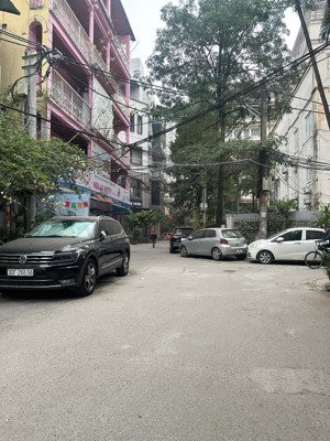 bán nhà võng thị, 30m2 x 5 tầng, 3 pn, nhà đẹp ở ngay, ngõ ba gác