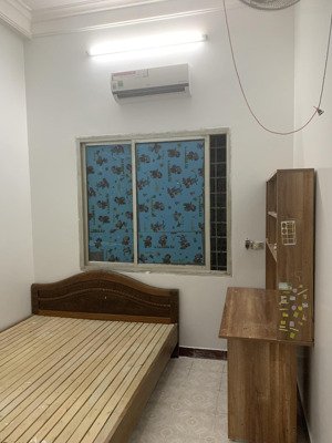 cho thuê nhà nguyên căn ngõ 31 phan đình giót , phường phương liệt