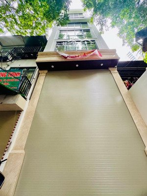 người nhà nhờ cho thuê toà nhà mặt phố phương mai - 7tầng t. máy - phố kd sầm uất - hiếm nhà trống