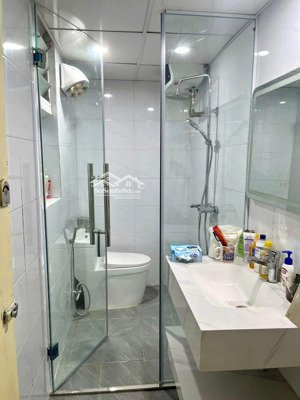 cho thuê căn hộ 2pn ++ , 1wc, 1 bếp lâu dài, giá tốt tại vọng đức, hàng bài, hoàn kiếm, hà nội