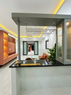 bán nhà hẻm xe hơi đường lê trọng tấn p sơn kỳ ngay đại học công thương nhà mới như hình