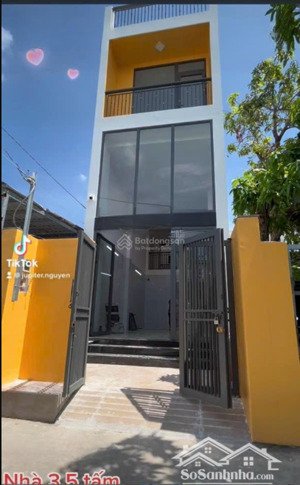 bán nhà xã bình khánh cần giờ đường trần quang đạo, dtsd: 239m2, 4 tầng, 4pn, sổ hồng, giá 6,2 tỷ