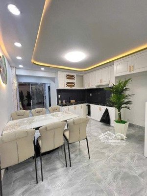 huỳnh văn bánh, phú nhuận, nhà đẹp 5 tầng, 55m2, hẻm thông, vị trí kd/ở, 7.65 tỷ