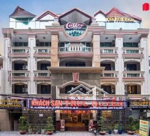 khách sạn mt khu tên lừa/ 20x20/ cn 400m2/ 6 tầng/ cho thuê 350tr/tháng giá bán 62 tỷ