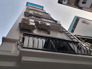 bán gấp ccmn phú diễn thang máy 18 phòng 8 tầng 2 thoáng đầy đủ pccc ngõ rộng thoáng giá hơn 13 tỷ