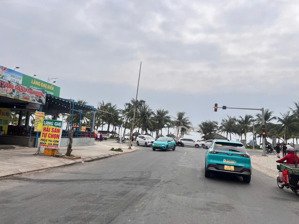 bán đất 2 mặt tiền phó đức chính giao vương thừa vũ 110m2 ngang 6m2 nhỉnh 14 tỷ, lh 