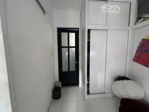 cần cho thuê nhà mặt phố nguyên căn hoặc theo khu vực(trên/dưới) - hiện đang kinh doanh quán nước