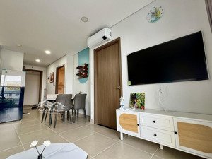 bán 2pn, 2wc tại river panorama quận 7.đã có sổ hồng - full nội thất mới chưa sử dụng- giá 4,75 tỷ