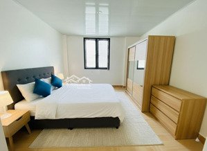 kiến hưng -hà đông -ô tô đỗ cửa -diên tích 40m2 m 5tầng, gần phố và chơ siêu thị, trường học cấp 1,