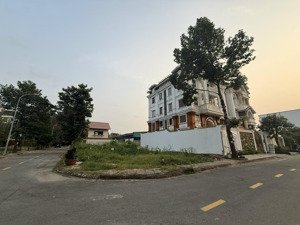 khuôn đất góc 2 mặt tiền đường số 64, thạnh mỹ lợi, quận 2 - dt 15x20m - cn 250m2 - giá 62,5 tỷ tl