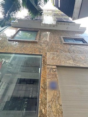 nhà mới đón tết. 50,2m2 x 5 tầng phố hoàng như tiếp. x2 mặt tiền 7,2m, giá 12,8 tỷ