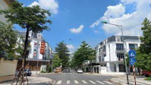 chính chủ cần bán căn shophouse hud sơn tây. không qua môi giới giá tốt nhất