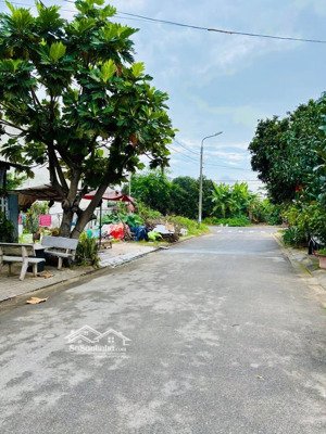 chủ thiện thí bán - cần bán nhanh lô đất đường liêm lạc 2 - hòa xuân - cẩm lệ