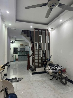 bán nhà chính chủ tại 1/15 trung văn