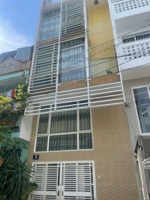 chính chủ bán nhà 5 tầng, mt đường số quận 4 giá 13 tỷ