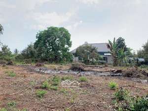 bán khoảng 1 sào 6 (1643m2) đất xã láng lớn, huyện châu đức, brvt. giá 3,5 tỷ.