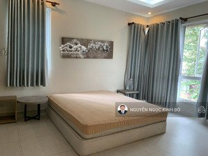 bán biệt thự eco xuân ngay lotte giá 13.9 tỷ. 5pn 5wc dt 9x20 1t 2l. đầy đủ nội thất. lh 