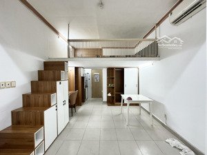 cho thuê căn hộ duplex lối đi riêng - đường lê văn sỹ gần chợ phạm văn hai,full nội thất như ảnh .