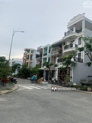 cần vốn kinh doanh bán gấp nhà the seasons ngay lotte giá 6.650 tỷ. dt 5x20 1t 3l. lh 