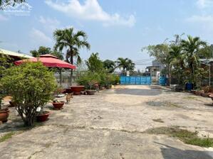 CẦN BÁN 1879M2 KHO VÀ 3 NHÀ CẤP 4 ĐƯỜNG VÀO XE TẢI