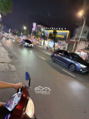 siêu phẩm sát aeon tên lửa dt 51m2 - ngang khủng gần 6m - ô tô ngủ trong nhà - nhà đẹp nhỉnh 5 tỷ