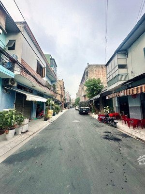 hàng hiếm khu vip bàu cát - 74m2 - giá chỉ hơn 6 tỷ