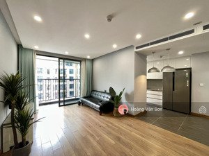 gia đình cần bán nhanh 2pn2wc 6th element căn góc 87m2 hướng nam như hình trước tết để đi định cư