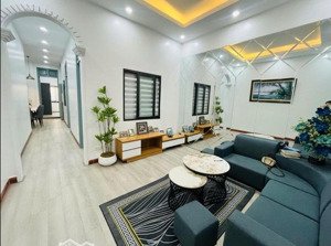 chưa đến 5 tỷ sở hữu nhà tt đẹp đón tết - gần bến xe mỹ đình - 3 ngủ - 2wc