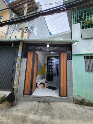 bán nhà 37,5mv đường huỳnh tấn phát (quận 7 cũ). lhe gặp ti để xem nhà và tl với chủ.