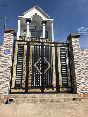 bán nhà 1 sẹc đặng thúc vịnh ô tô 7 chỗ ngủ trong nhà giá chỉ 4,8 tỷ diện tích 112m