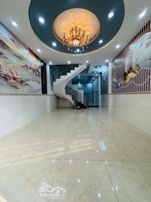 nhà 4 tầng mặt tiền đường chung thị minh (ht31 cũ), phường ht, q12, dt 84,7m2 (4,5mx19m), đường 12m