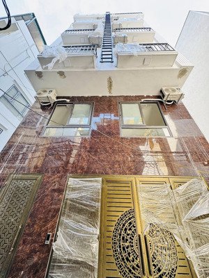 bán tòa ccmn mới ngõ thông, 85m2*6t, 21 phòng giá 27 tỷ ngõ trại cá, hai bà trưng