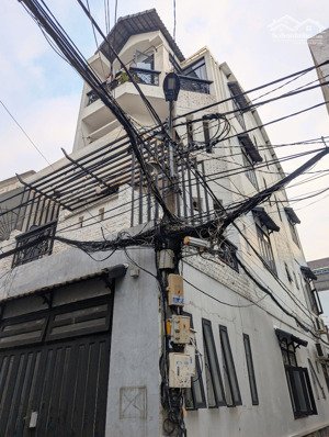 căn góc 2 mặt tiền hẻm xe hơi 1 trục - không lộ giới - dt 66m2 (4,5m x 15m) - 4 tầng - 7 phòng 6wc