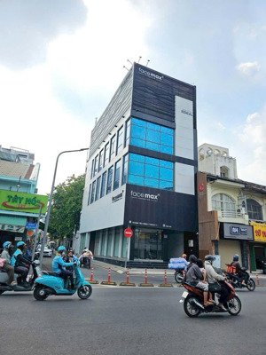 bán nhà góc 2mt siêu đẹp hoàng hoa thám ,q.bình thạnh-169m2 (8x20)-4 tầng hđt 170 tr gía bán 65 tỷ