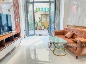 nhà mới 3 tầng gần chợ bà hoa - trần mai ninh- nở hậu 5m - giá chỉ 5.9 tỷ