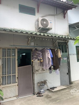chính chủ cần tiền bán gấp nhà giá rẻ tại an phú đông, quận 12, hồ chí minh