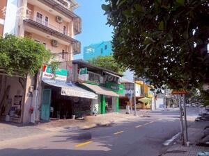 CHO THUÊ NHÀ MẶT TIỀN KD 5 TẦNG, SÂN THƯỢNG 500M2, MẶT TIỀN NGANG 7.3M KHU CƯ XÁ BẮC HẢI, P.15, Q10, HCM