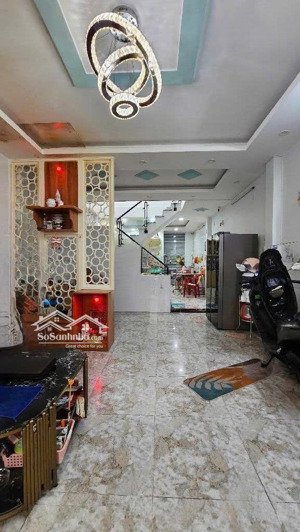 hẻm xe hơi đỗ cổng ngay lũy bán bích , tân phú , 56m2, 2 tầng , nhỉnh 5 tỷ