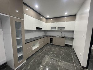 bán nhà riêng tại lạc trung, plo vỉa hè oto tránh 25,5 tỷ, 70 m2, 4pn, 5wc, giá tốt