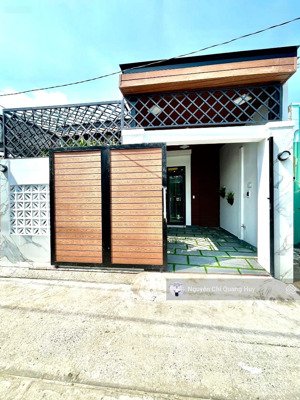 nhà phố sân vườn thoáng mát, chủ đầu tư tâm huyết - đường thông 6m 96 đào tông nguyên - 5m x 20m