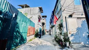 bán nhà nguyễn đình tứ, cổ nhuế, 55m2, 2 tầng, mt 5m lô góc, ô tô 7 chỗ vào nhà, ở ngay 3 tỷ tl